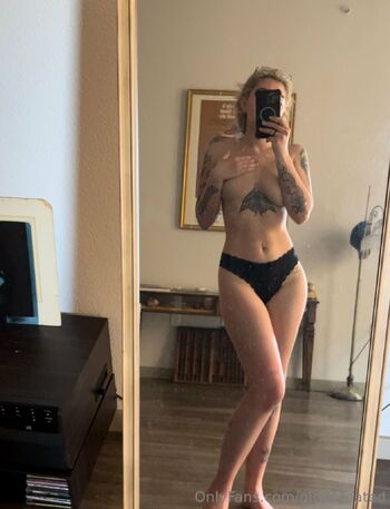 Ch / callmechi nude photo #11