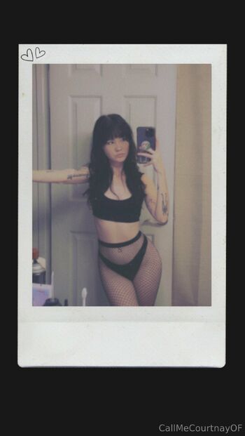 Courtna / callmecourtnay nude photo #16