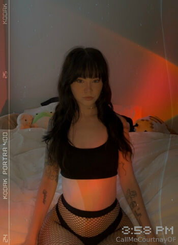 Courtna / callmecourtnay nude photo #31