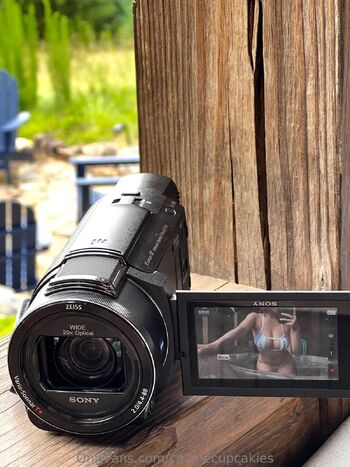 callmecupcakies nude photo #2