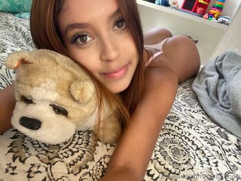 Cami / camibrune nude photo #4