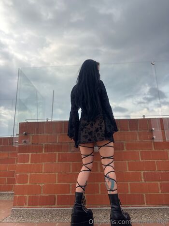 Camille 66 / camile_666 nude photo #7