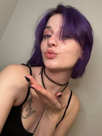 Camilla / camilla.austin nude photo #2