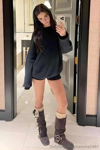 camilla / camilla2467 nude photo #15