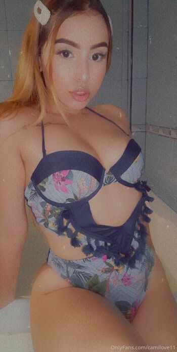 camilove11 nude photo #17