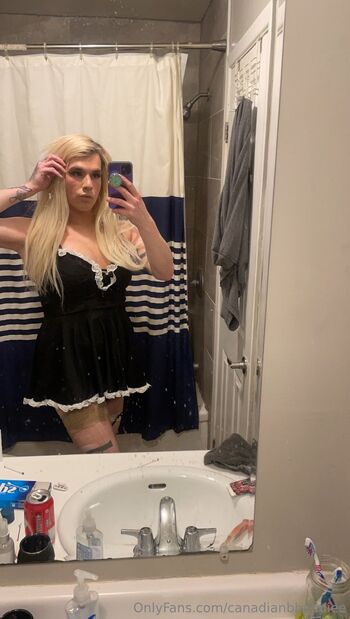 Jae / canadianbhaddiee nude photo #8