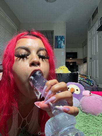 candy got cak / candy_got_cake187 / xslide2candylandx / yungslutxxx nude photo #3