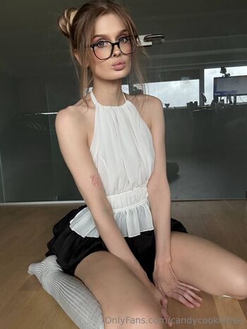Alice / candycookiefree / alice.cookiee / evabrownie2 / yolandialice001 nude photo #38