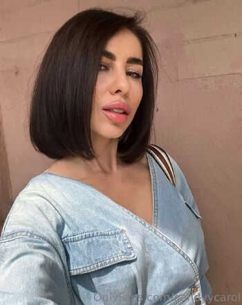 Monik / candyymonika nude photo #2