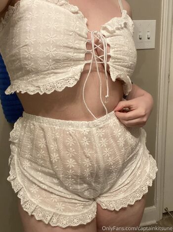 Sta / captainkitsune nude photo #1