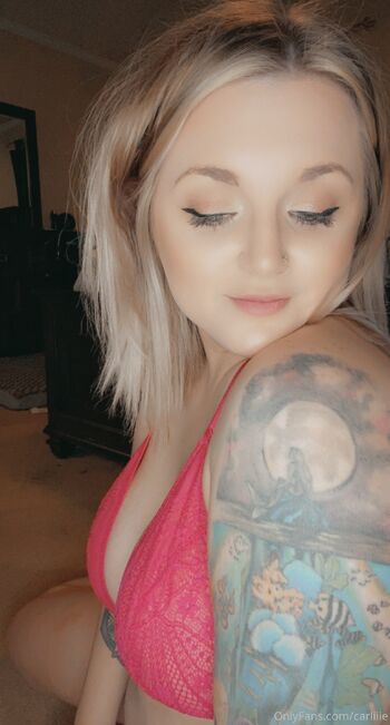 Carliii / carliiie nude photo #21