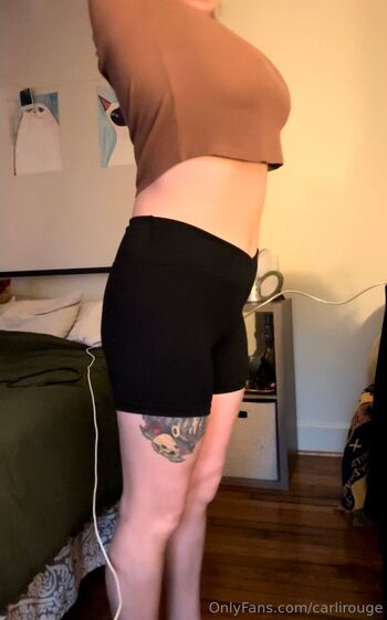 Carli Roug / carlirouge nude photo #4