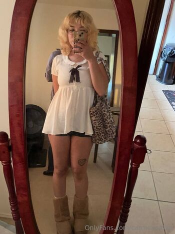 Official Carmen Lov / carmennl0ve / carmenl0vesyou / carmenl0vee / carmenlovesyou88 / msbubblr nude photo #19