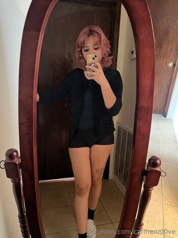Official Carmen Lov / carmennl0ve / carmenl0vesyou / carmenl0vee / carmenlovesyou88 / msbubblr nude photo #29