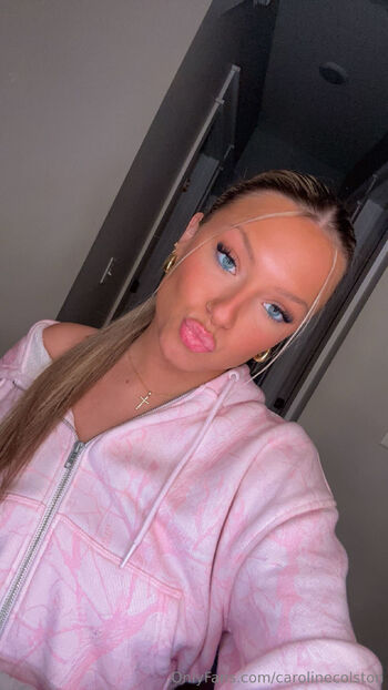 Caroline Colston / carolinecolston nude photo #30