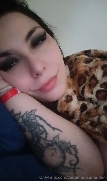 Caroline Rosemaide / carolinerosemaiden nude photo #5