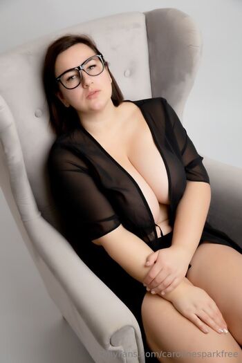 Deepthroat queenFREE pag / carolinesparkfree nude photo #7