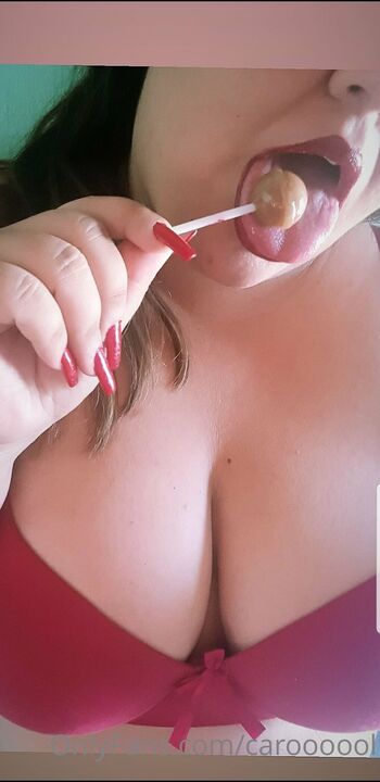 CRO / caroooool nude photo #10