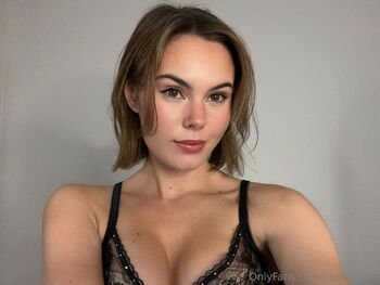 Cassi / cassiabree nude photo #7