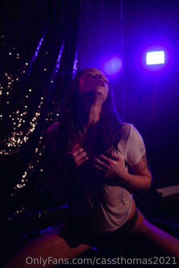 Cassi / cassthomas2021 nude photo #3