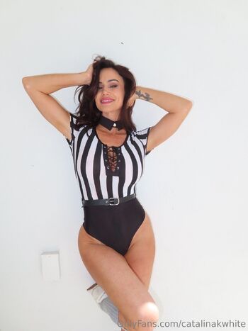 Catalina 1 Mommy on Only Fan / catalinakwhite nude photo #27