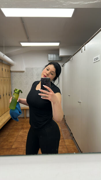 Lets play Im available now / catalinalovesfit nude photo #3