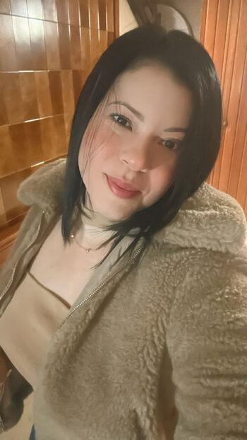 Lets play Im available now / catalinalovesfit nude photo #19