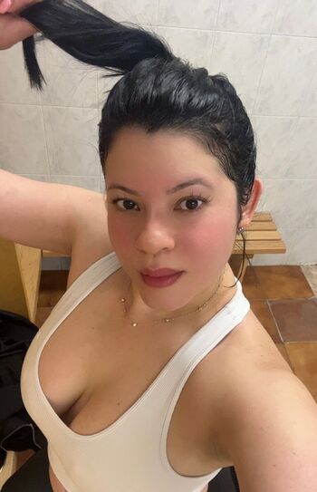 Lets play Im available now / catalinalovesfit nude photo #25