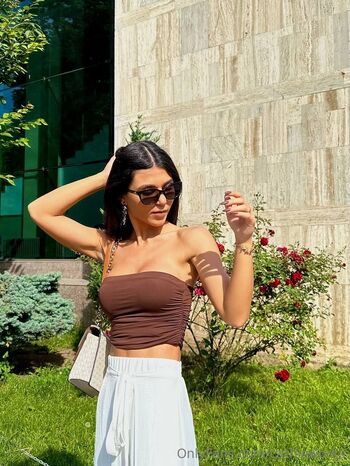 Cathie Ferrer / cathieferrera nude photo #19