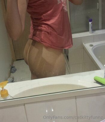 Kittyca / catkittyfunnz nude photo #14