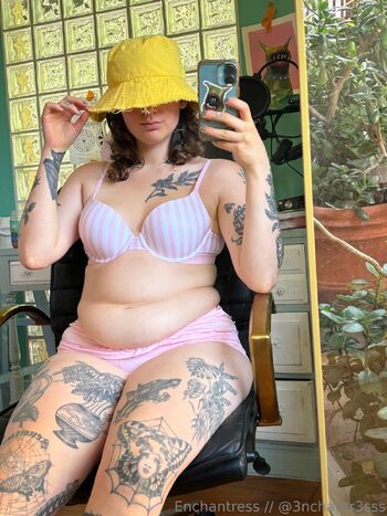 Enchantres / catsncake nude photo #36