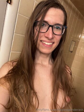 CayleePenderas / cayleependerass nude photo #15