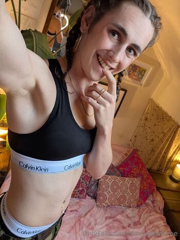 Cece Monro / cecexomonroe nude photo #13