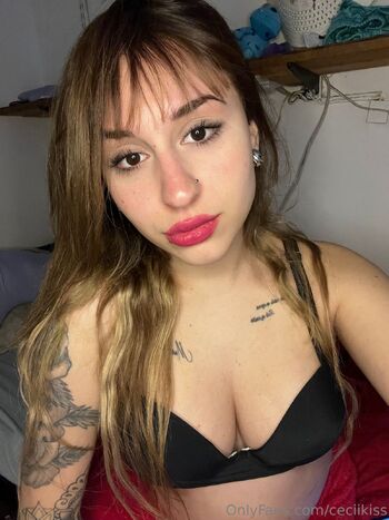 Cecilia Andre / ceciikiss nude photo #3