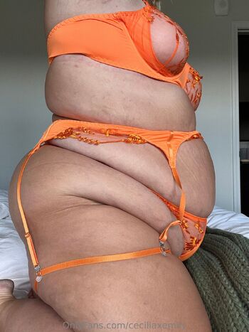 Emil / ceciliaxemily nude photo #32