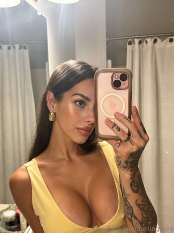 Valentina the Bra / ceilingfairy nude photo #5