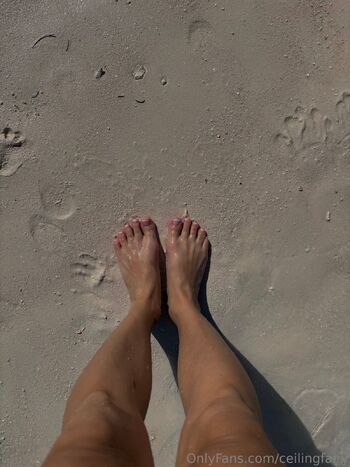 Valentina the Bra / ceilingfairy nude photo #11