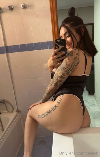 Celia Vázquez / celiavb nude photo #9