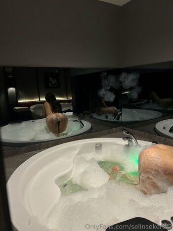 Celine (FREE / celinesworlds nude photo #18