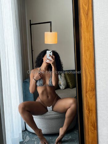 OnlyFans / censiechanel nude photo #13