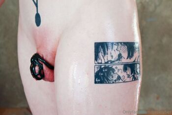 Cer / cericyber nude photo #2