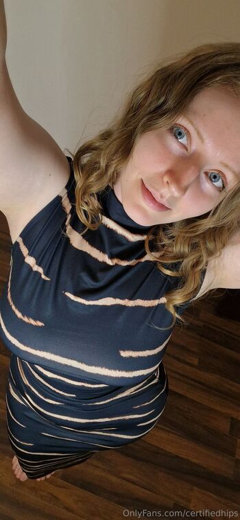 KissMyHips (VIP in bio / certifiedhips nude photo #12