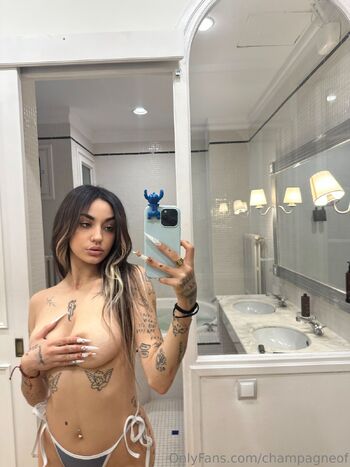 CHAMPAGNE / champagneof nude photo #12