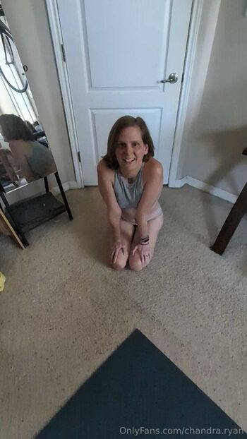 Chandra Rya / chandra.ryan nude photo #8