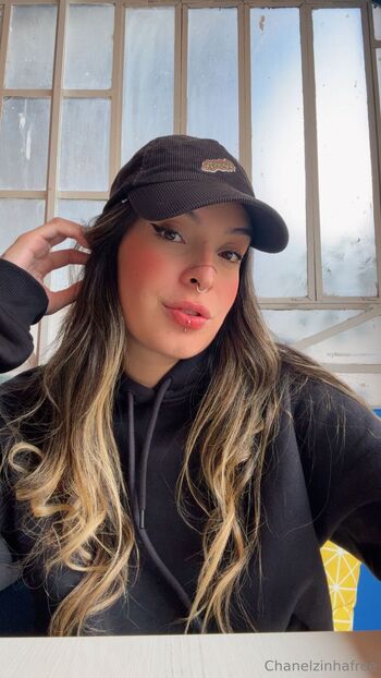 Chanelzinh / chanelzinhafree nude photo #22