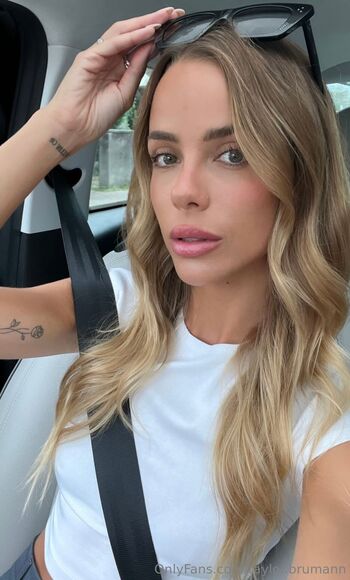 Taylor (1 Peachy GF in OF / chant4y nude photo #37