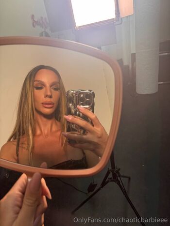 Athena Gorgeous TS gir / chaoticbarbieee nude photo #10