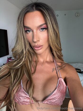 Athena Gorgeous TS gir / chaoticbarbieee nude photo #32