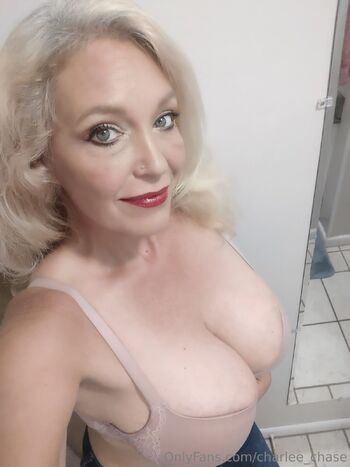 Charlee Chase / charlee_chase nude photo #14