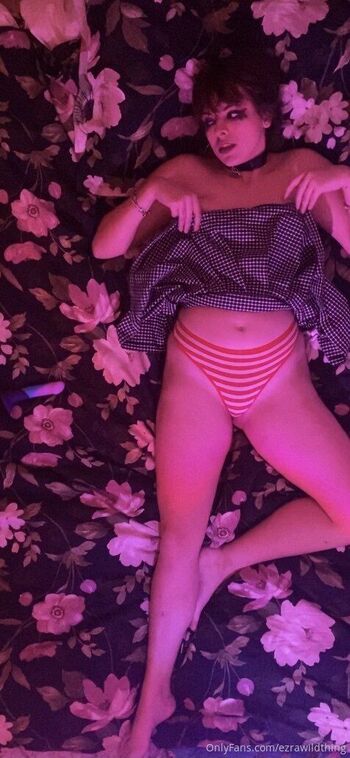 Charli / charliewildthing nude photo #29